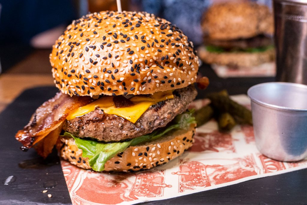 Best burger deals in Shanghai: Fat Cow