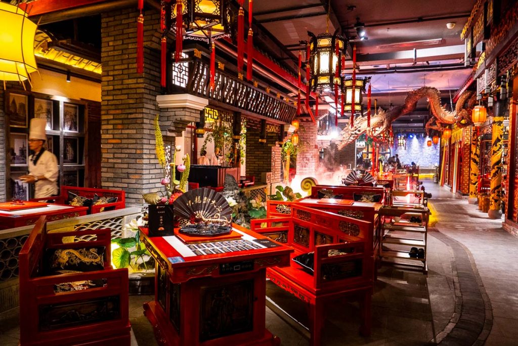 Best restaurants in Shanghai on the Bund: The Way of the Dragon, a high-end Sichuan hotpot restaurant. Photo by Rachel Gouk. 