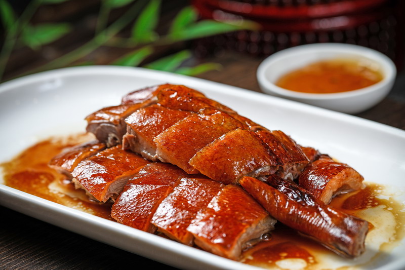 Roast Meat & Fine Food specializes in Kaiping cuisine, a restaurant in Shanghai. 