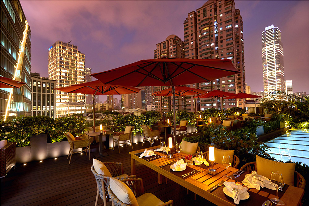 Space for rent: book your private event at this outdoor terrace at Kempinski The One Shanghai. 