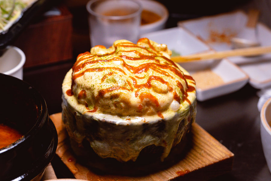 Volcano Cheese Egg at Botong Sikdang (JIng'an), a Korean restaurant in Shanghai that specializes in grilled pork and banchan. Photo by Rachel Gouk @ Nomfluence. 