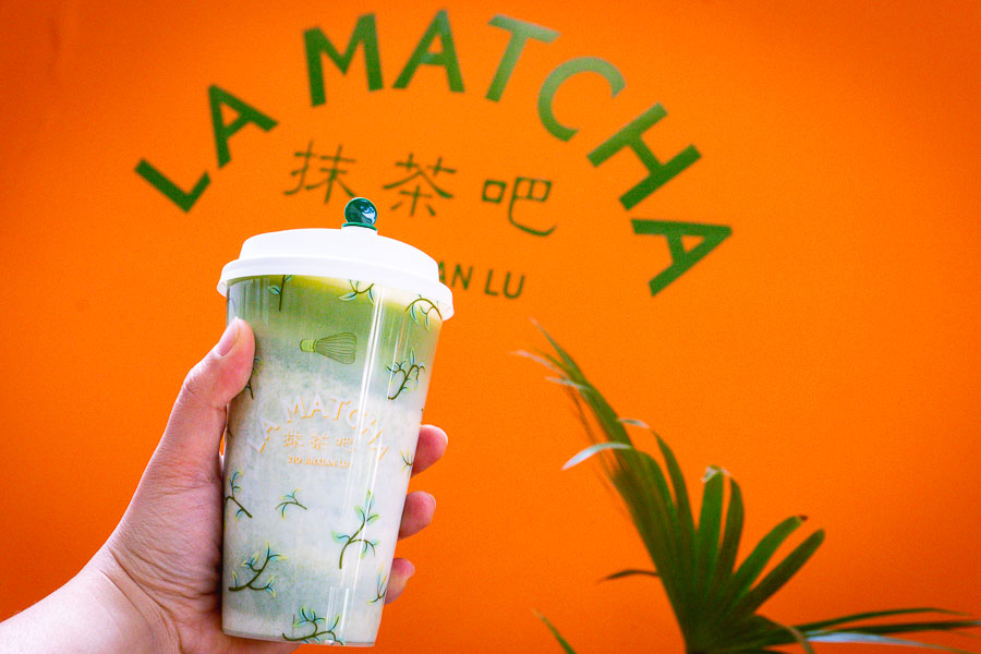 LA MATCHA is a matcha bar outside La Maison serving matcha drinks and desserts in Shanghai. Photo by Rachel Gouk @ Nomfluence