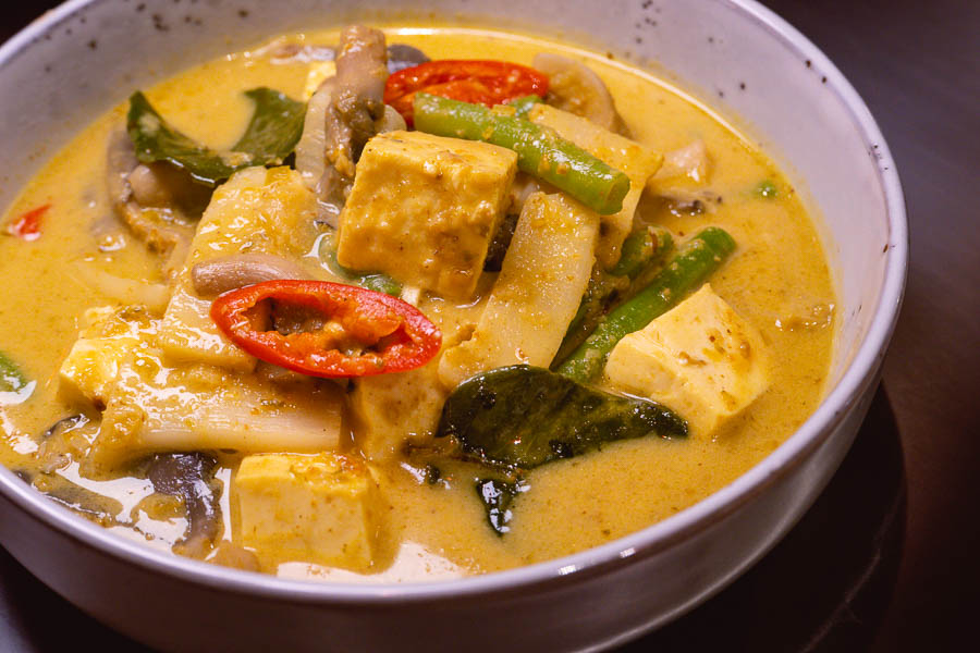 Tofu curry at The Curry Gaeng, a casual restaurant in Shanghai specializing in regional Thai curries. Photo by Rachel Gouk @ Nomfluence.