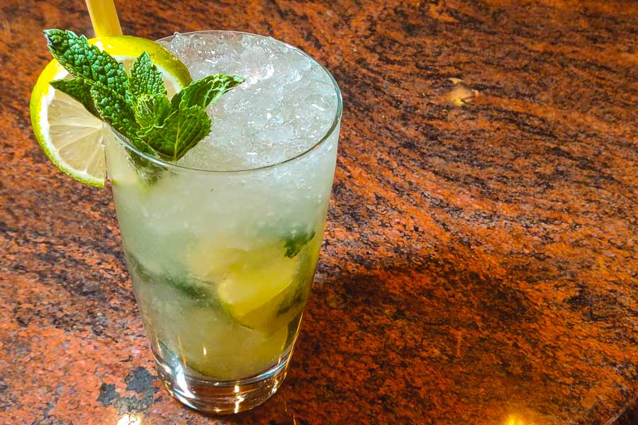 Low-calorie Mojito at Morton's Grille Changning in Shanghai. Photo by Rachel Gouk @ Nomfluence.