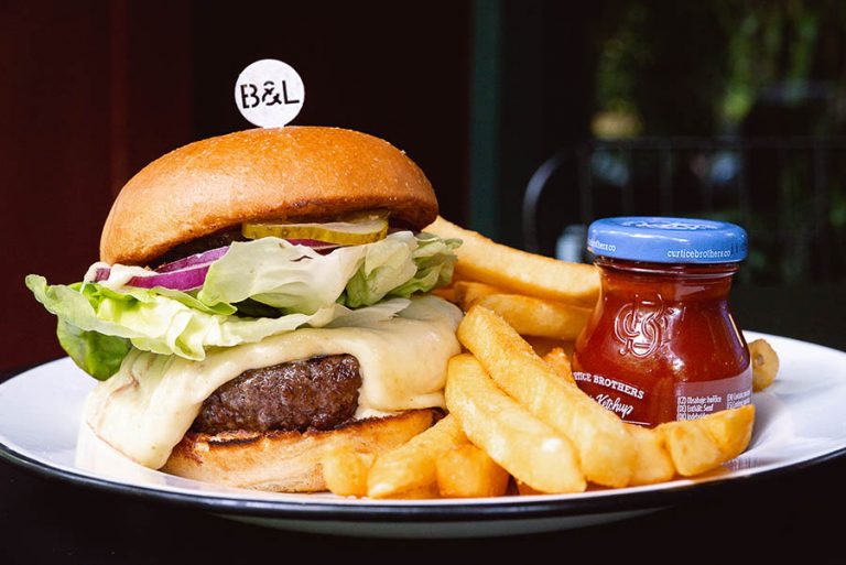 Beef & Liberty. Shanghai Burger Month 2021 by Nomfluence. Photo by Rachel Gouk @ Nomfluence