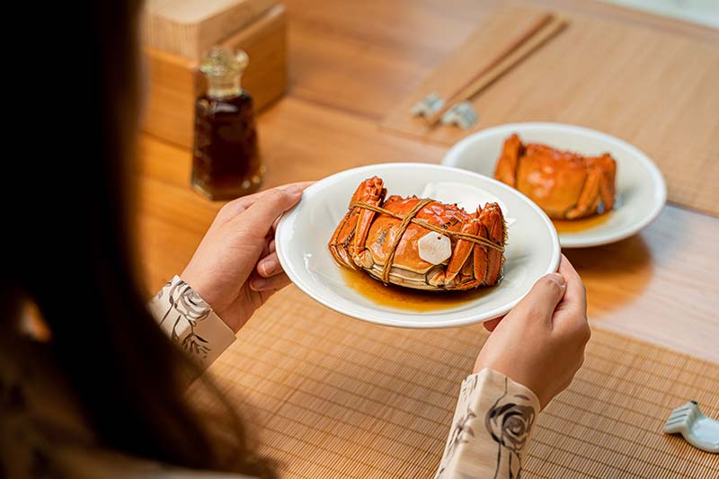 Cejerdary for hairy crab noodles in Shanghai