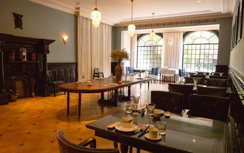 Fu 1039 is a Michelin one-star Shanghainese restaurant in Shanghai.