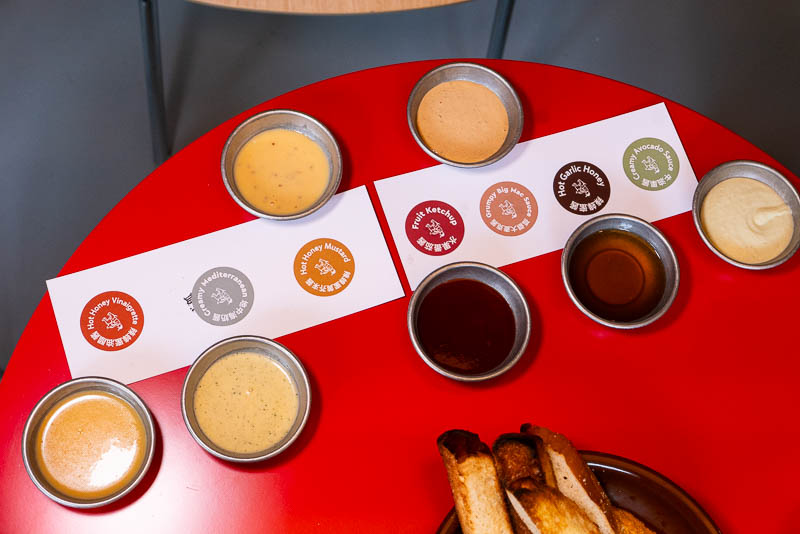 Grumpy Dog is a casual eatery serving gourmet hotdogs and beer in Shanghai