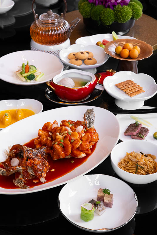 Celestial Court is a refined Chinese restaurant at the St Regis on the Bund, Shanghai