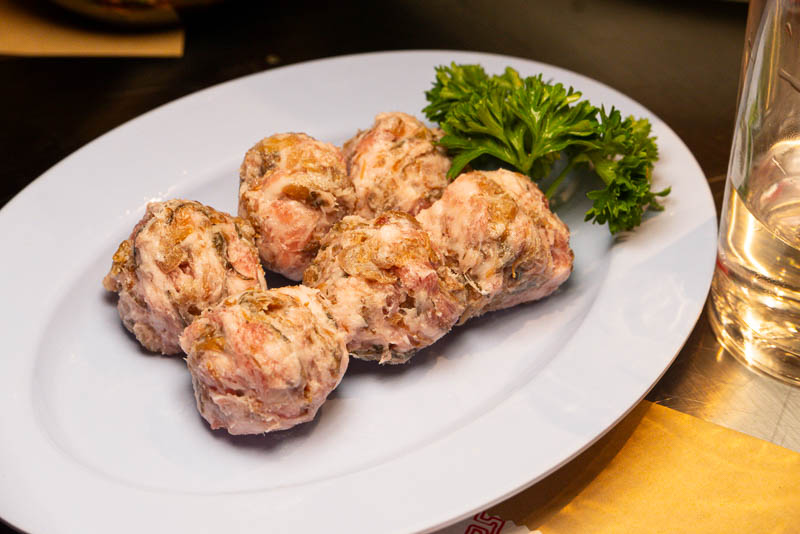 Holy Good Canteen is a Cantonese hotpot restaurant in Shanghai