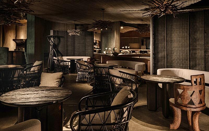Upperwood is a super lounge catering for nightlife Shanghai, located at INS within Fuxing Park