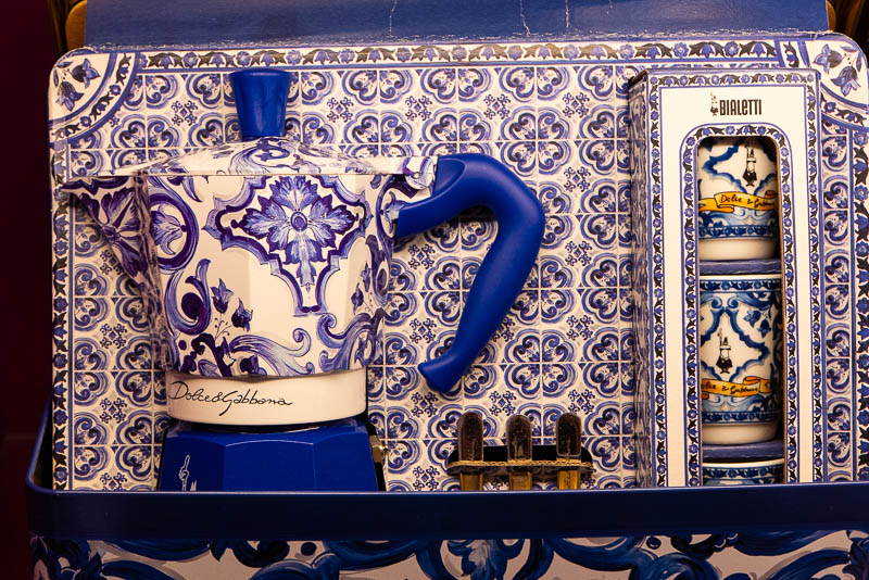 DG CAFFE is Italian luxury brand Dolce&Gabbana's first cafe worldwide, located in Shanghai, China