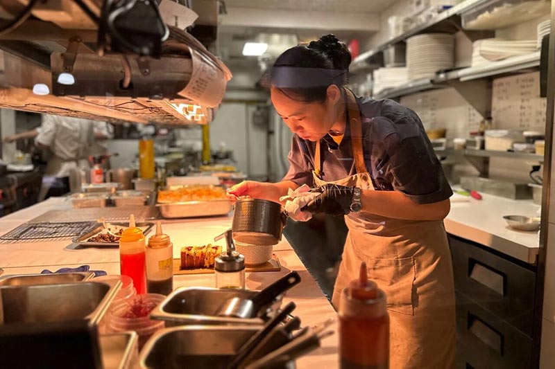 Salt-Less is a creative vegetarian restaurant in Shanghai serving Chinese and Western inspired dishes.