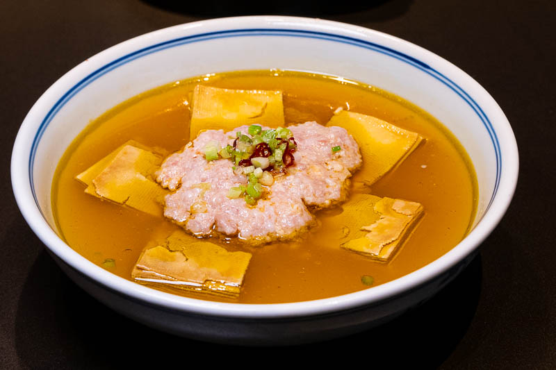 Yue Ji is a Chinese restaurant that specializes in Shaoxing cuisine with multiple locations in Shanghai and Hangzhou.