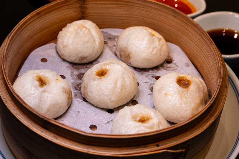 Yue Ji is a Chinese restaurant that specializes in Shaoxing cuisine with multiple locations in Shanghai and Hangzhou.