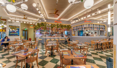 Capri by Bottega is a Mediterranean restaurant and pizzeria specializing in Napoli cuisine