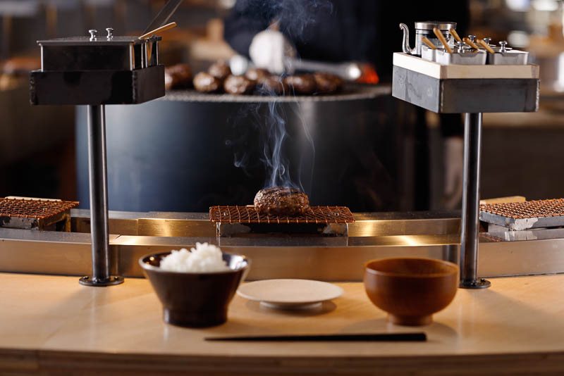 Hikiniku To Come opens in Shanghai