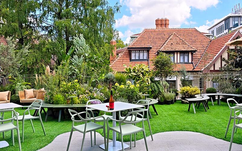 Vacances is a French restaurant in Changning, Shanghai