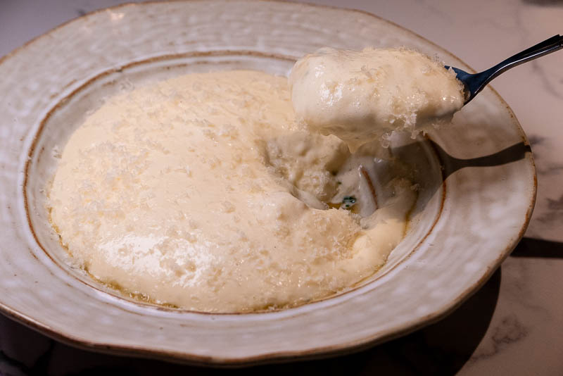 Yeats is a modern Irish bistro in Jing'an, Shanghai