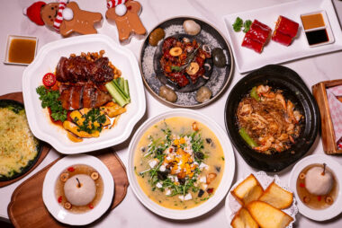 Bifengtang is a Hong Kong-style Cantonese restaurant chain in Shanghai, China