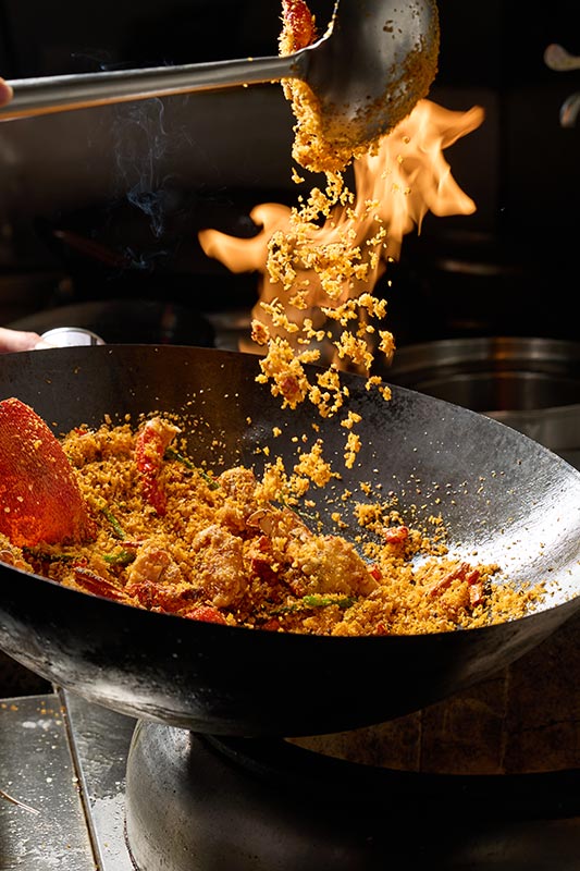 Bifengtang is a Hong Kong-style Cantonese restaurant chain in Shanghai, China