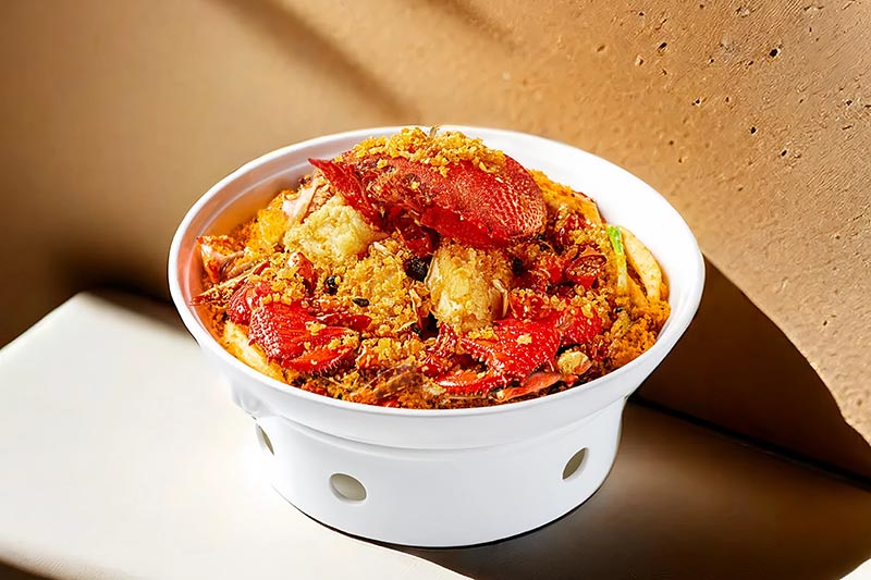 Bifengtang is a Hong Kong-style Cantonese restaurant chain in Shanghai, China