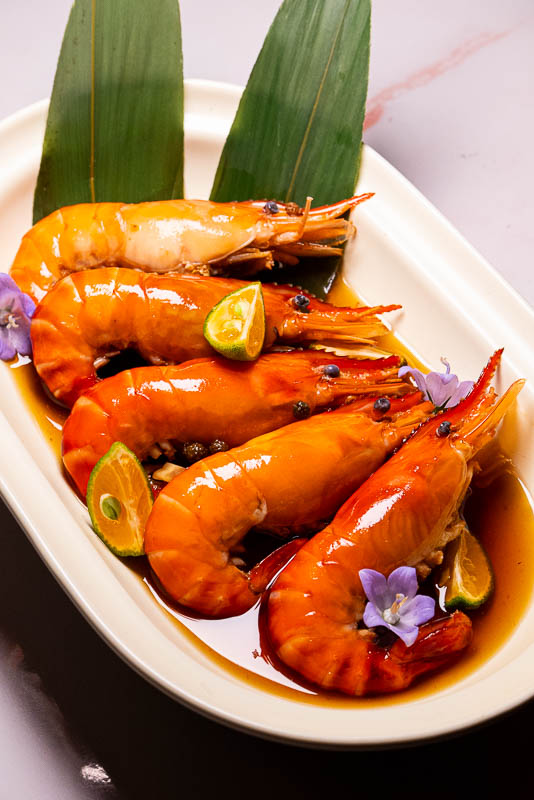 Laizhou Bar is a contemporary Chinese restaurant serving modern Sichuan, Guizhou, and Yunnan food in Shanghai