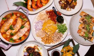 Laizhou Bar is a contemporary Chinese restaurant serving modern Sichuan, Guizhou, and Yunnan food in Shanghai