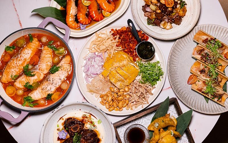 Laizhou Bar is a contemporary Chinese restaurant serving modern Sichuan, Guizhou, and Yunnan food in Shanghai