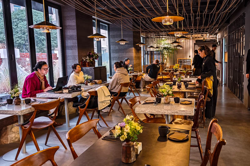 O'Mills Firewood Alchemy is a bakery, brunch and creative grill restaurant in Shanghai