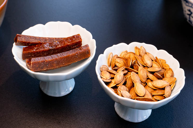 Wang Lu is a Chinese restaurant in Shanghai that specializes in Jiangxi cuisine.