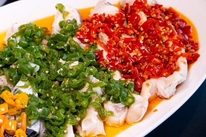 Wang Lu is a Chinese restaurant in Shanghai that specializes in Jiangxi cuisine.