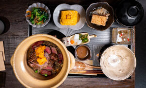 White Foods is a contemporary Chinese restaurant specializing in rice sets and matcha desserts, located in the former French concession of Shanghai.