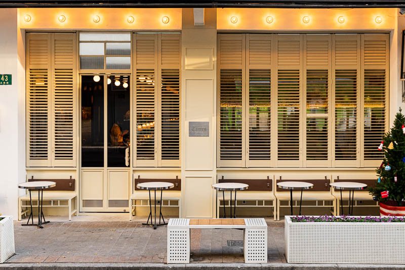 Times modern Cantonese restaurant and bar in Shanghai