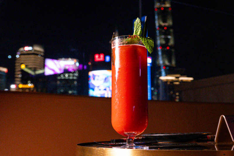 Skyline Dome - The Bund, Shanghai: A rooftop bar and lounge with Japanese food in Shanghai