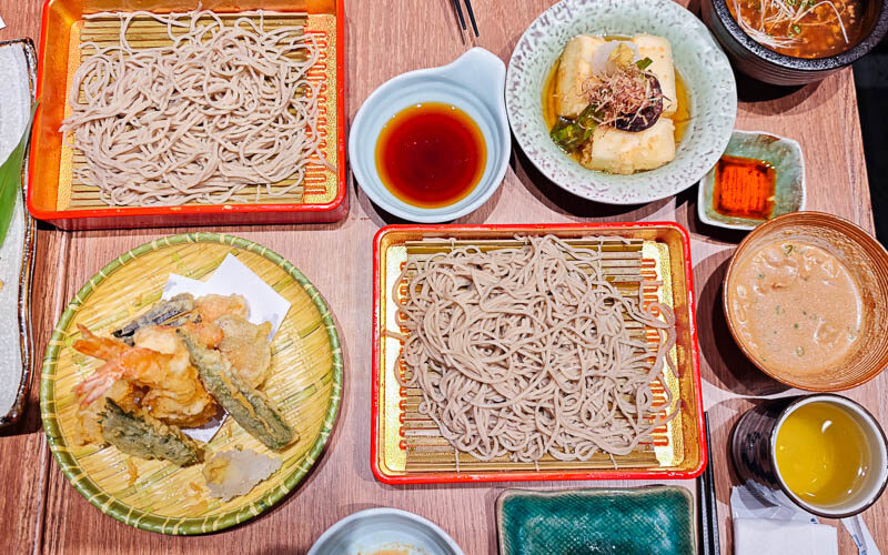 Soba Monbei (纹兵卫) is a longstanding Japanese soba noodle shop that has been serving Shanghai since 2007.