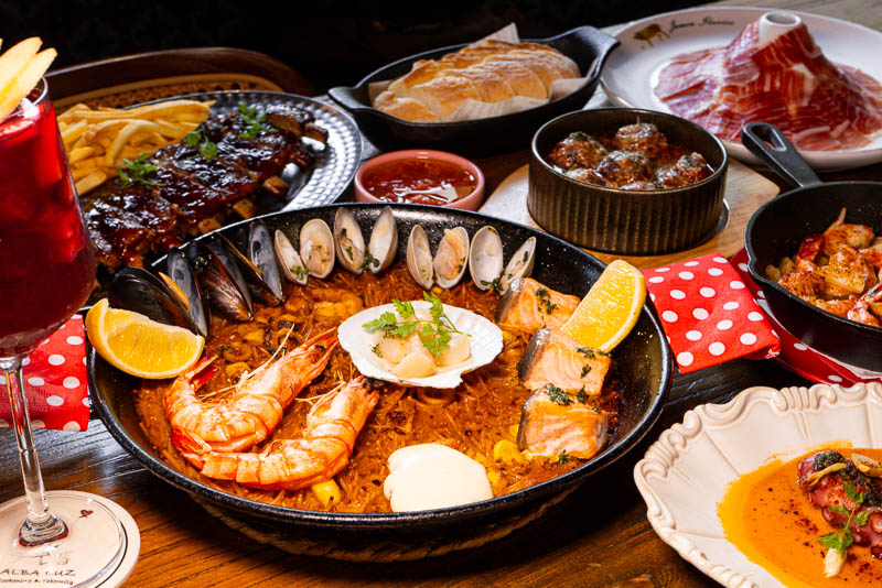 Albaluz is a traditional Spanish restaurant in Shanghai