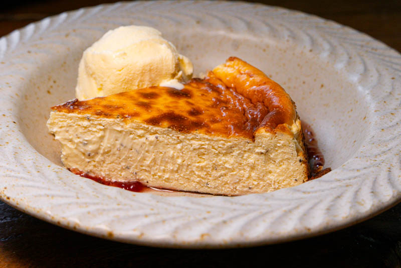 Albaluz is a traditional Spanish restaurant in Shanghai