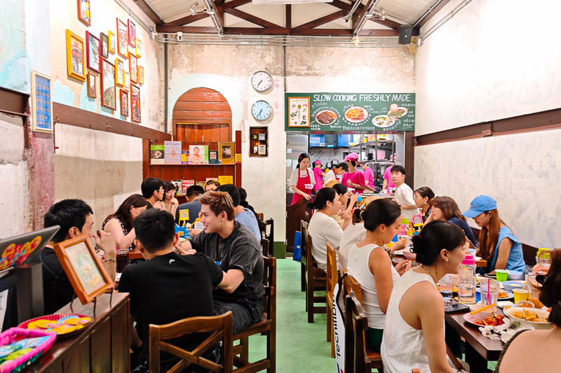 Lai Lai Lai is a Thai restaurant in Shanghai
