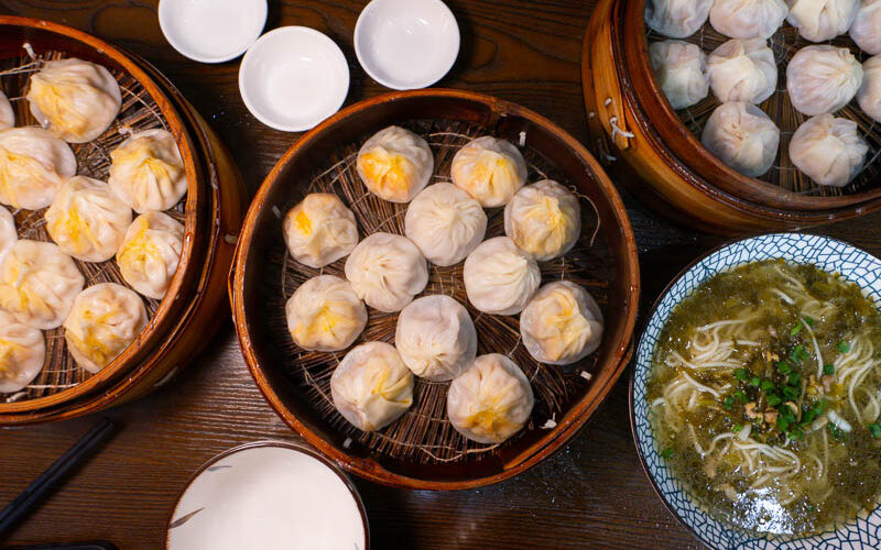 Lin Long Fang is a popular xiao long bao restaurant in Shanghai