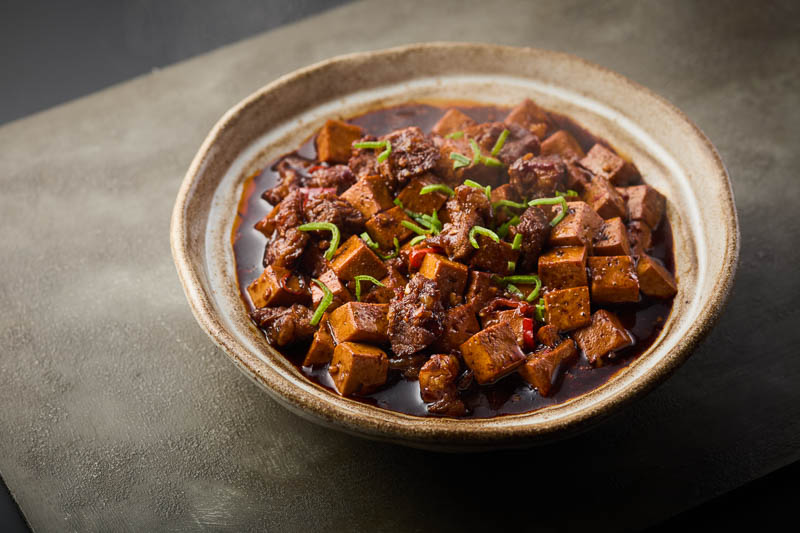 Melt in July (七月柿 Farm House) is a farm-to-table restaurant in Jing'an with a menu built on its signature ingredient: tomatoes.