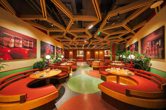 Melt in July (七月柿 Farm House) is a farm-to-table restaurant in Jing'an with a menu built on its signature ingredient: tomatoes.