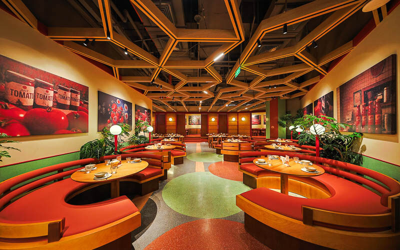 Melt in July (七月柿 Farm House) is a farm-to-table restaurant in Jing'an with a menu built on its signature ingredient: tomatoes.
