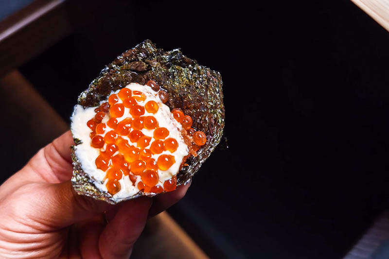 handroll sushi with crab meat and salmon roe
